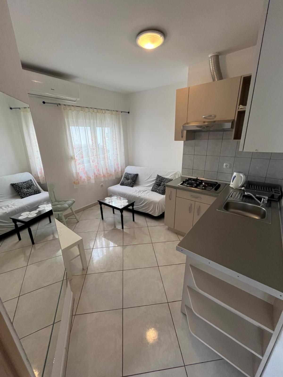 Apartmani Ana Juricev Vodice Exterior foto
